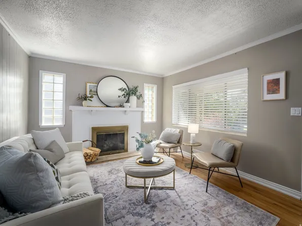 2209 S Broadmoor St, Salt Lake City, UT 84109