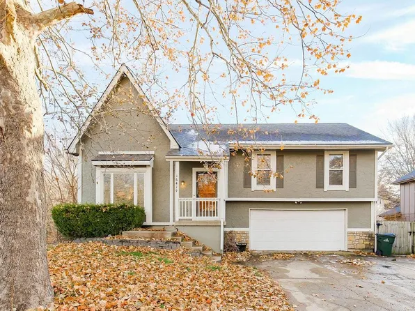 16419 W 147th Ter, Olathe, KS 66062
