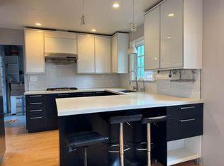 988 Trifone Dr, San Jose, CA 95117