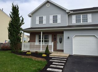 125 Dogwood Dr, Fleetwood, PA 19522