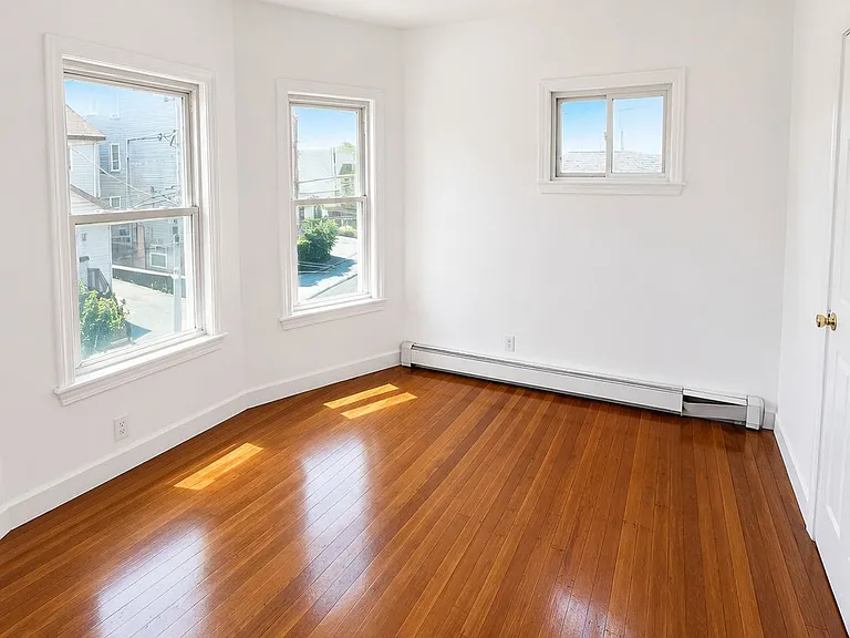 118 Vernal St #2 — Photo 6