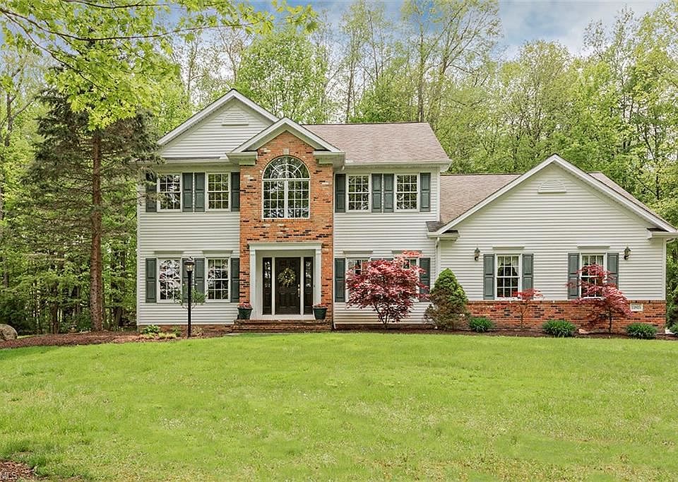 1st image of 11815 Derbyshire Ln