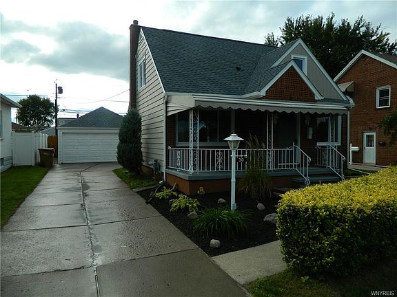 2nd image of 30 Vegola Ave