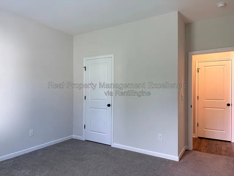 101 Brody Pine Way — Photo 31
