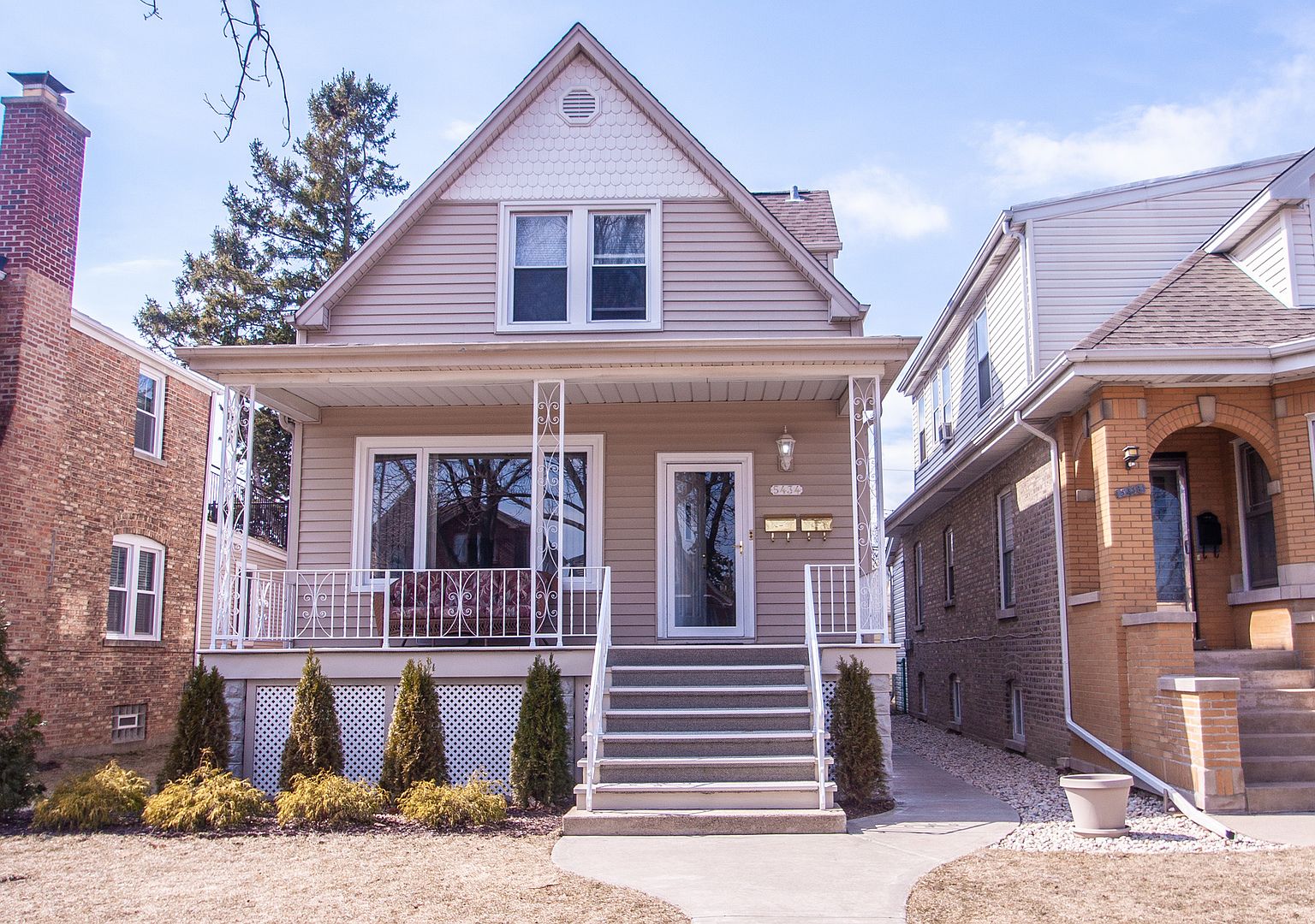 5434 N Lotus Ave, Chicago, IL 60630 | Zillow