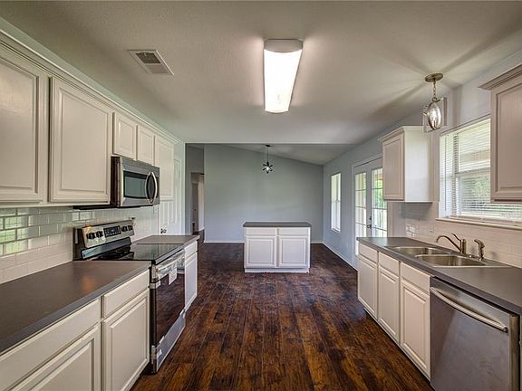 3rd image of 5794 Southfork Dr W