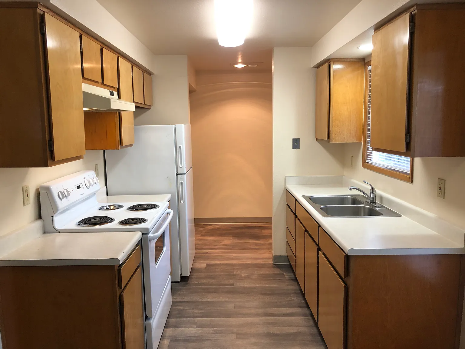 2 bed, 800 sqft, $1,595 — Photo 4
