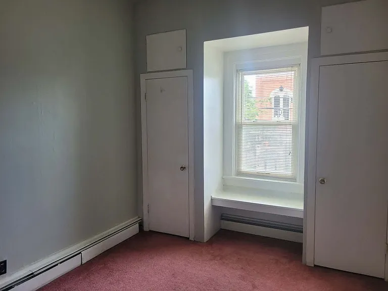 119-121 Main St — Photo 11