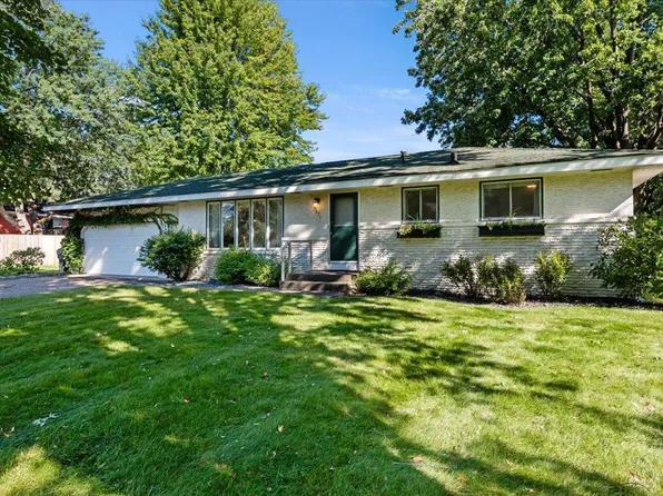 2871 135th Ave NW, Andover, MN 55304