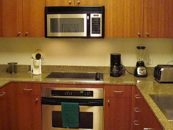 3rd image of 246 2nd St APT 1207