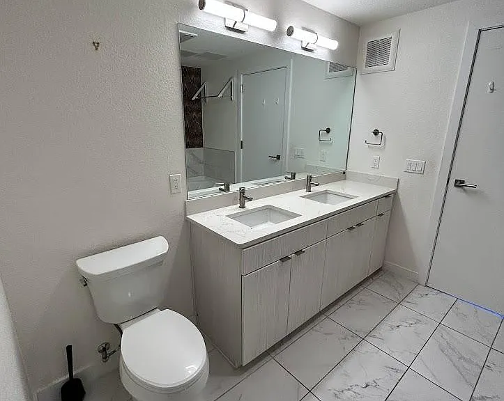1616 S Broadway St #204 — Photo 19