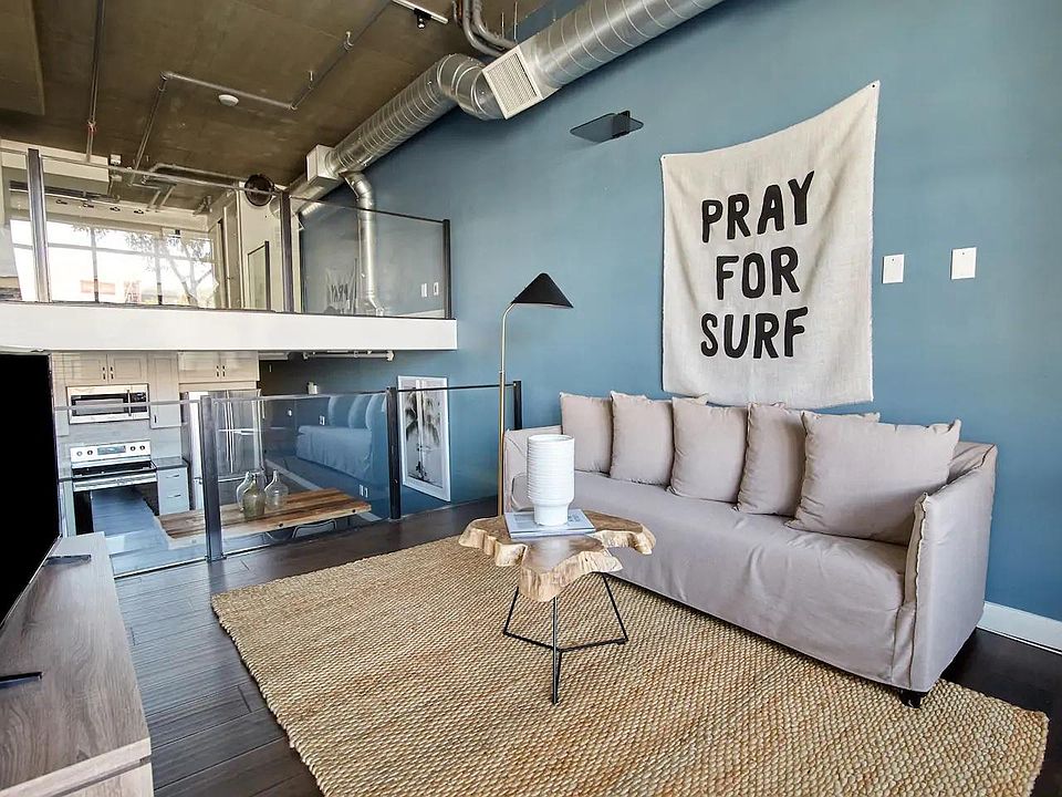 1st image of 770 7th Ave #129