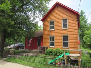 1308 W Delavan Dr, Janesville, WI 53546