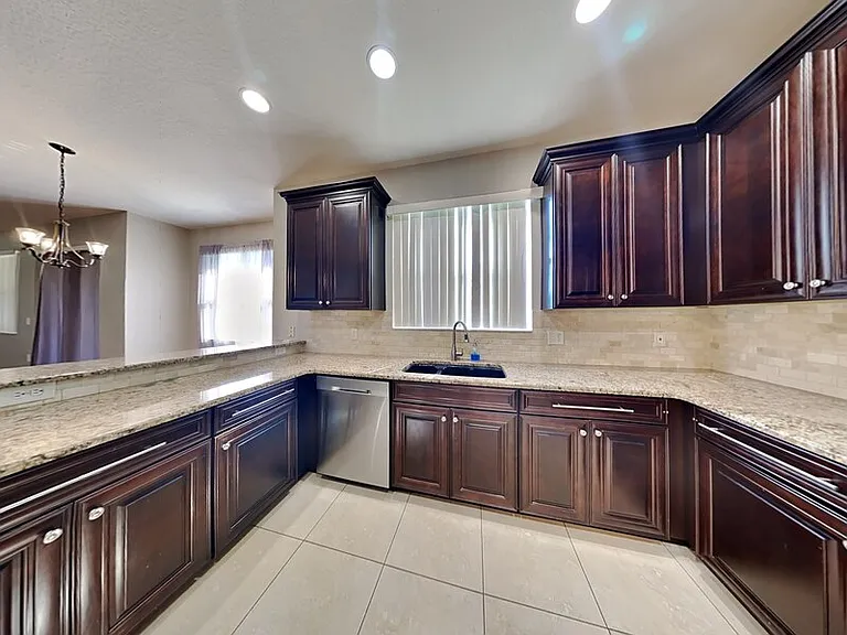 934 Tramells Trl — Photo 4