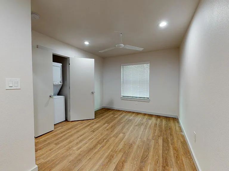 Lakewood Village — Photo 18
