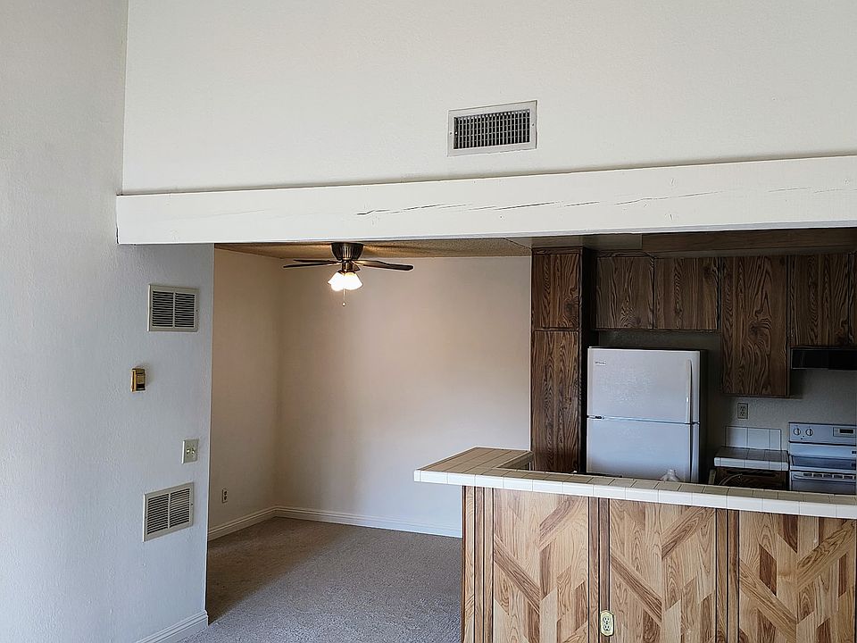Dinning room or office