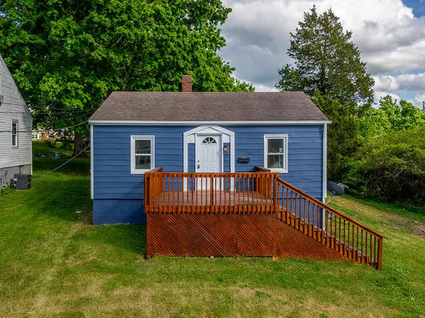 135 Lyons Dr, Frankfort, KY 40601