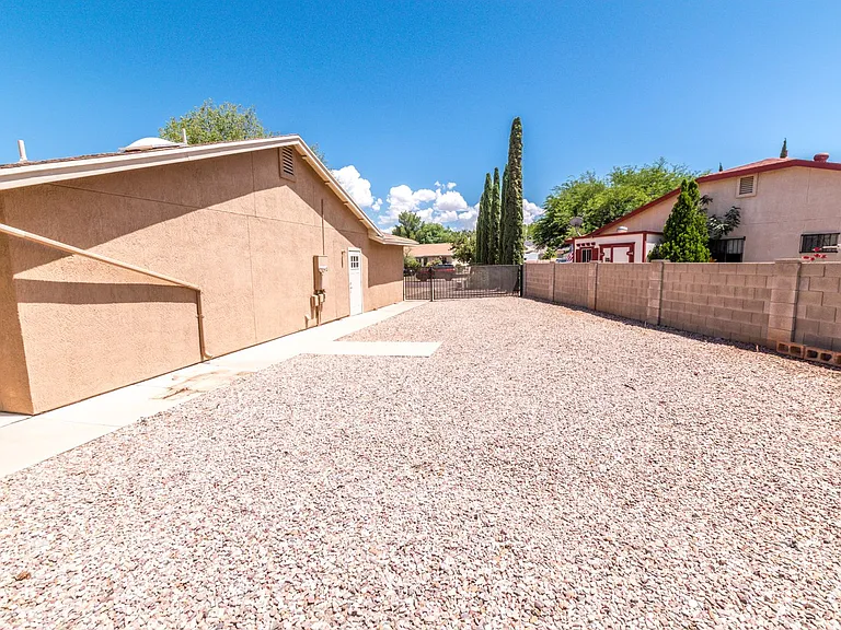4873 Loma Loop — Photo 41