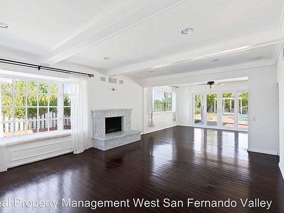 5th image of 6010 Sadring Ave