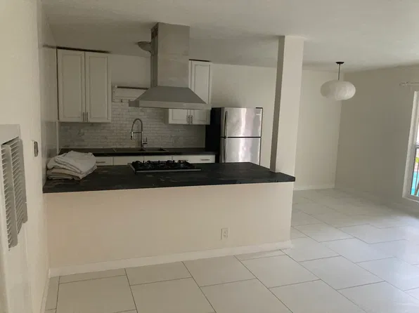 900 N Orange Grove Ave #9, Los Angeles, CA 90046