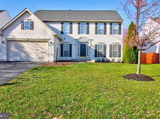 1828 Weybridge Rd, Frederick, MD 21702