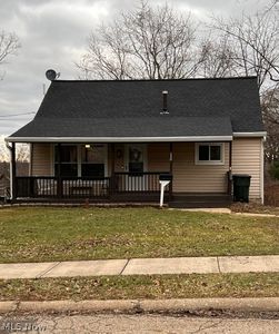 250 Baker Dr, Rittman, OH, 44270