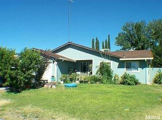 2 Clove Ct, Sacramento, CA 95823