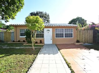 2032 NE 180th St, North Miami Beach, FL 33162