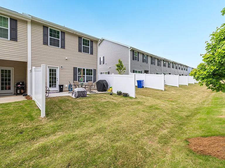 1133 Evelynnview Ln — Photo 26