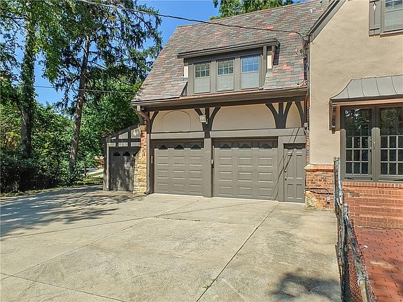 4th image of 1235 W 64th St