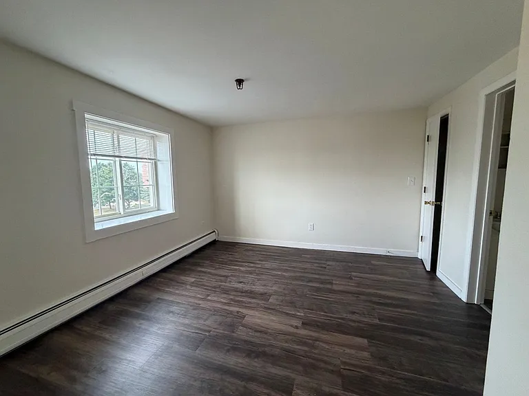 261 Pine St #41 — Photo 5