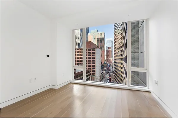 Sold by Ostrov Realty Group | media 21