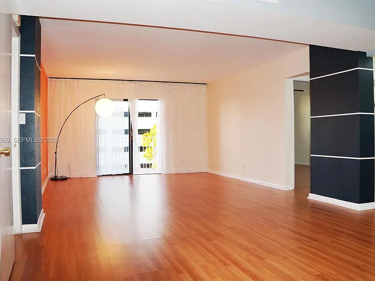 1900 Diana Dr #3E — Photo 19