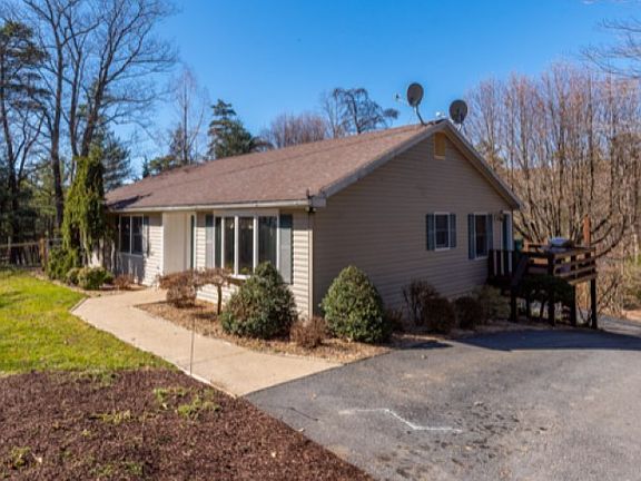 2nd image of 10671 Rumsey Ln