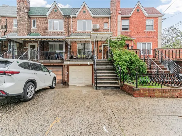 2267 E 8th St, Brooklyn, NY 11223