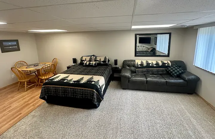 1175 W Gail Dr — Photo 4