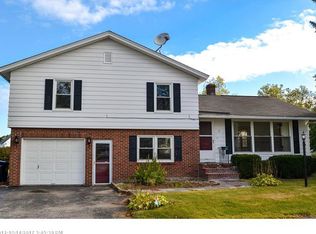 21 Laurier St, Biddeford, ME 04005