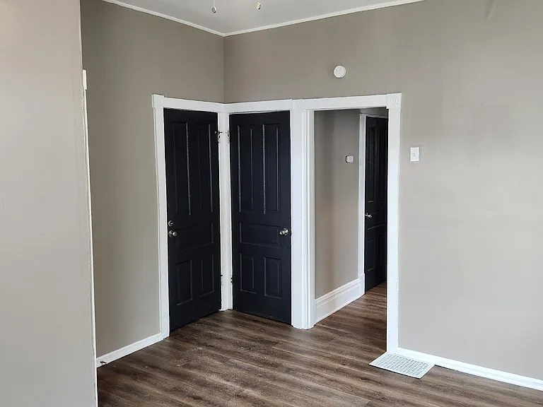 3437 Alberta St #1F — Photo 15
