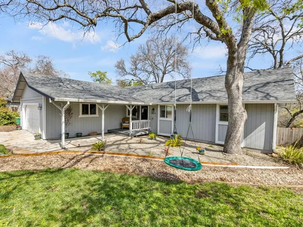 3875 Los Santos Dr, Cameron Park, CA 95682