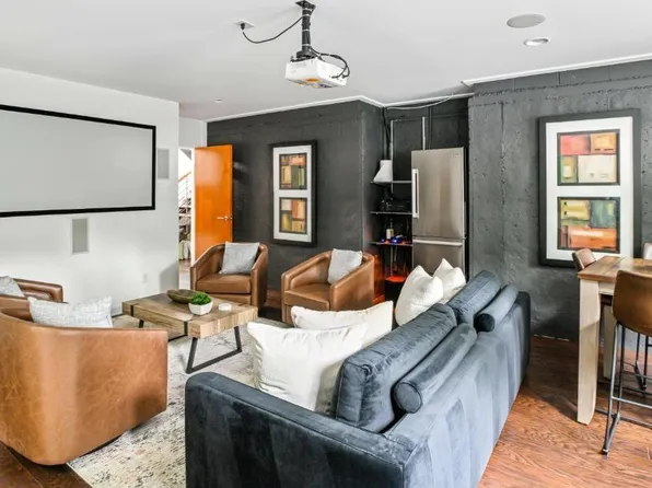 1960 Tall Tree Dr NE, Atlanta, GA 30324