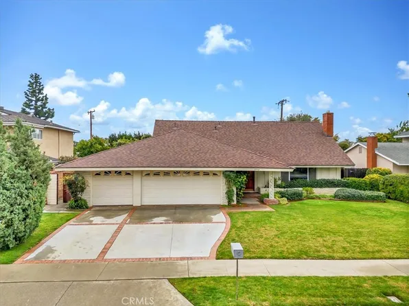 3750 Mauna Loa St, Brea, CA 92823