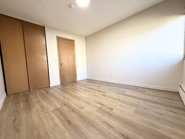 2070 Allen Blvd #21 — Photo 6