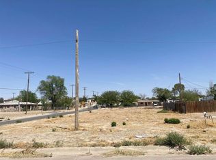 1213 N Kansas Ave, Roswell, NM 88201
