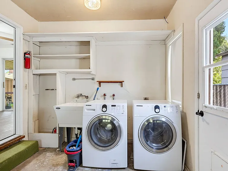 1007 Murray Ave — Photo 18