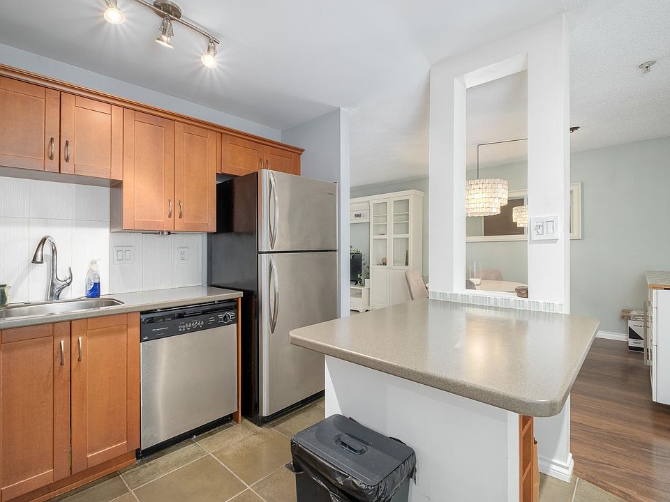 1106 Pacific St Vancouver, BC, V6E1T4 Apartments for Rent Zillow