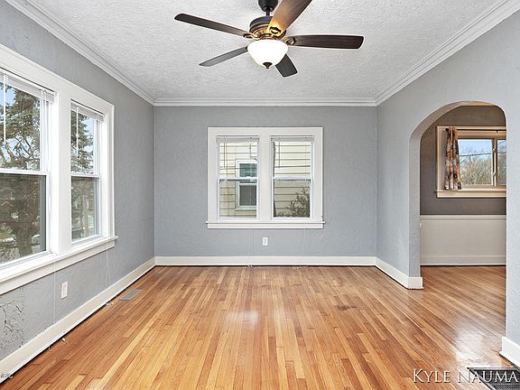 3rd image of 1141 Neland Ave SE