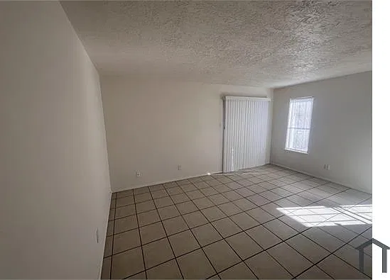 1 bed, 800 sqft, $1,199 — Photo 4