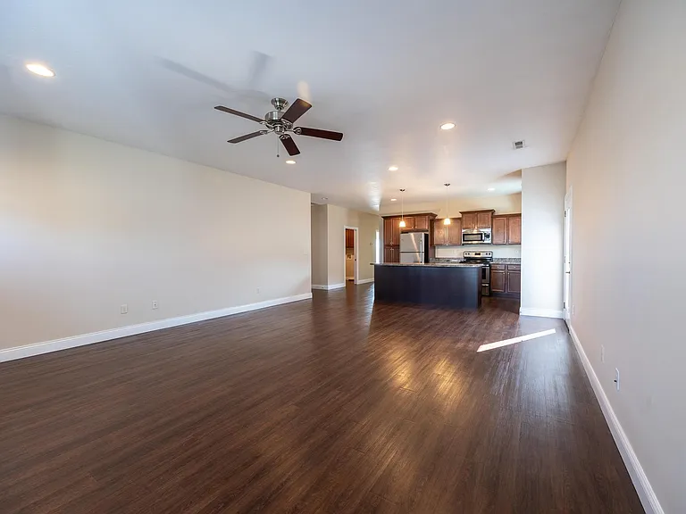 4545 Downey St — Photo 7