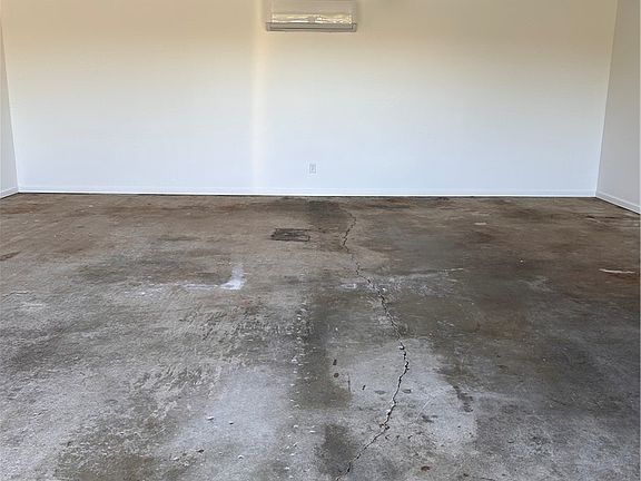 4th image of 2086 Scheying Rd