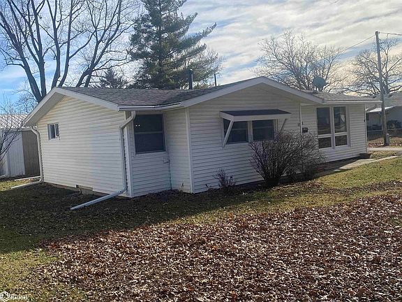 3rd image of 128 N 4th St